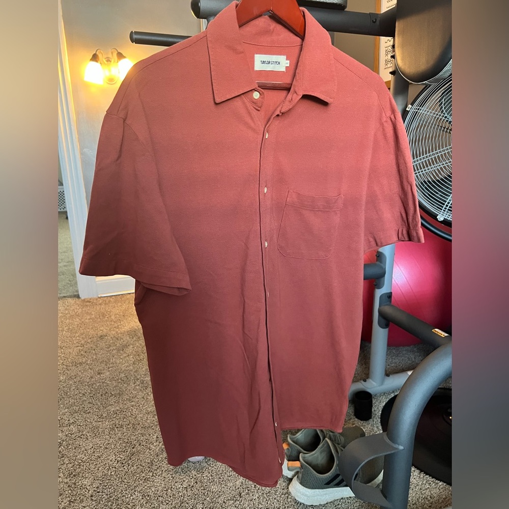 Taylor Stitch 100% organic cotton button up Men’s shirt